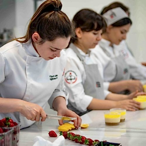 Profesyonel Pasta ve Ekmekçilik-8 ay (Stajlı), 4 ay (Stajsız)